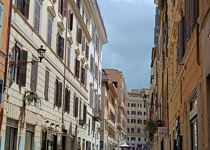 Elegant - 4* Roma